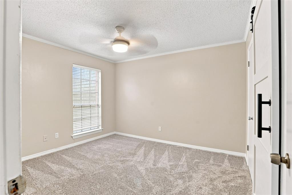 6100 N Brookline Avenue 20 Property Photo 20