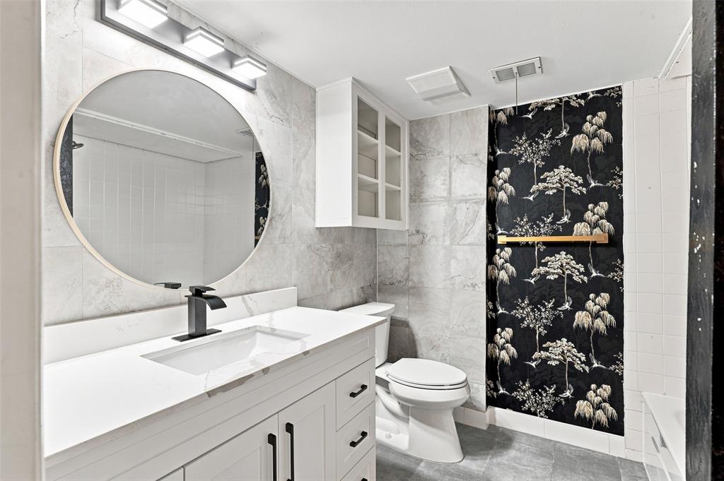 6100 N Brookline Avenue 20 Property Photo 22