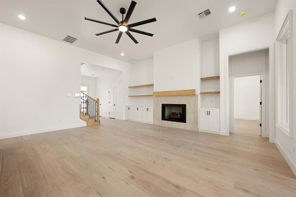 7205 Nw 155th Street Property Photo 5