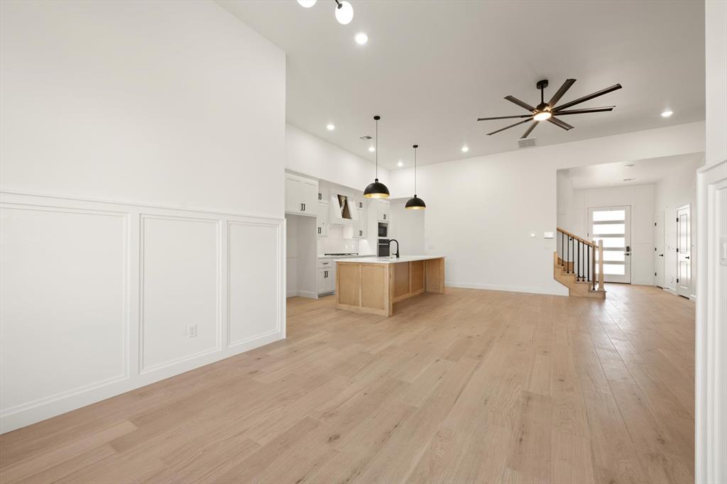 7205 Nw 155th Street Property Photo 16