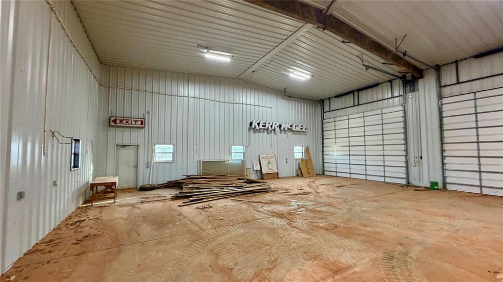 26498 E 670 Road Property Photo 45