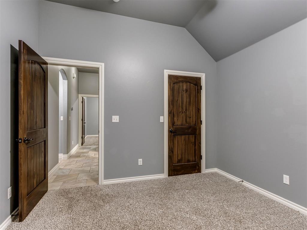 4613 Hambletonian Lane Property Photo 23