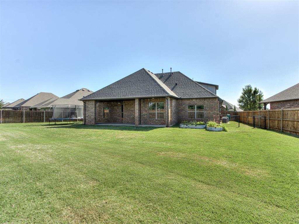 4613 Hambletonian Lane Property Photo 33