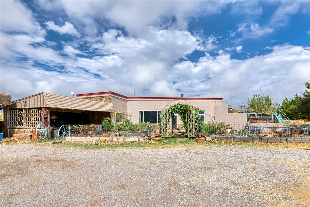 10380 N 2000 Road Property Photo 2