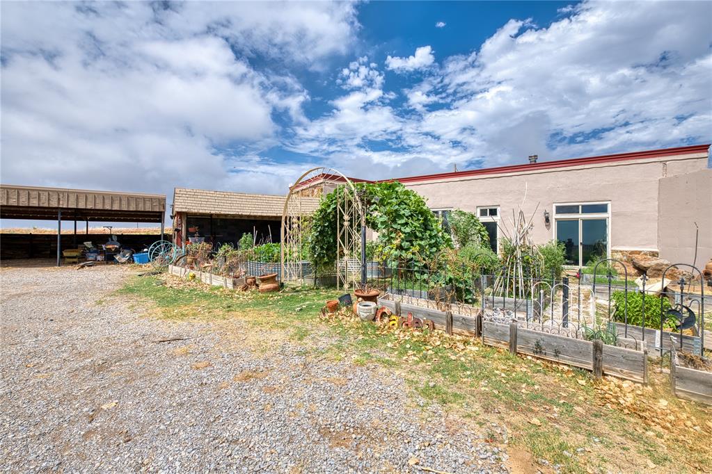 10380 N 2000 Road Property Photo 3