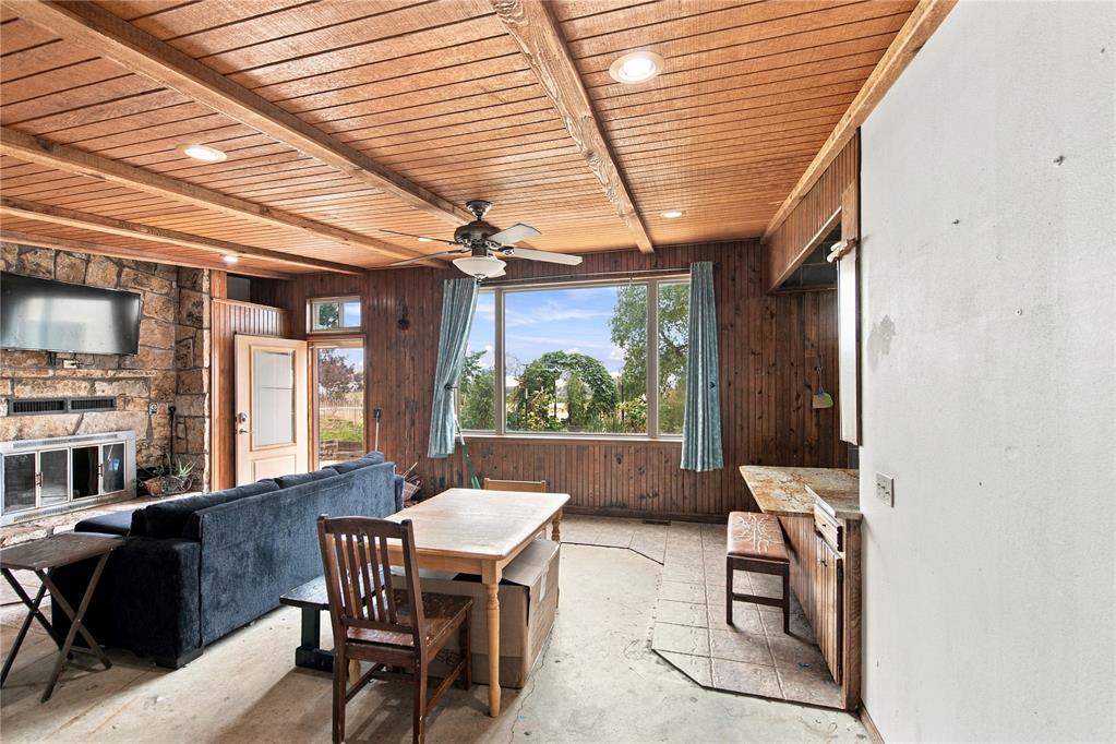 10380 N 2000 Road Property Photo 6