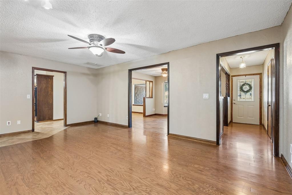4104 Redbud Lane Property Photo 13