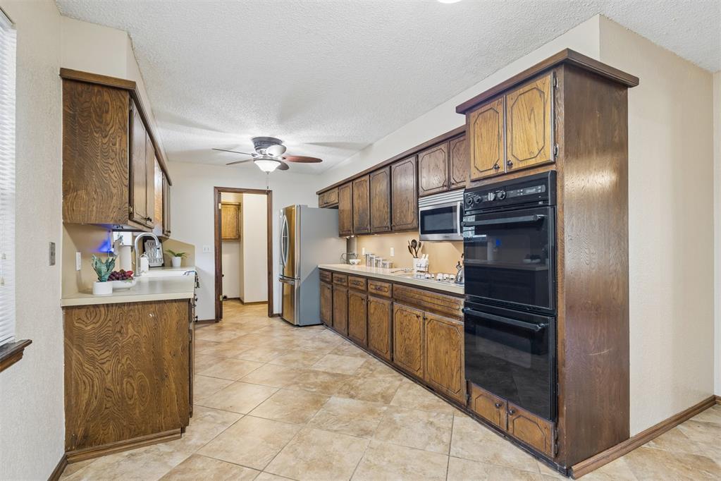 4104 Redbud Lane Property Photo 15