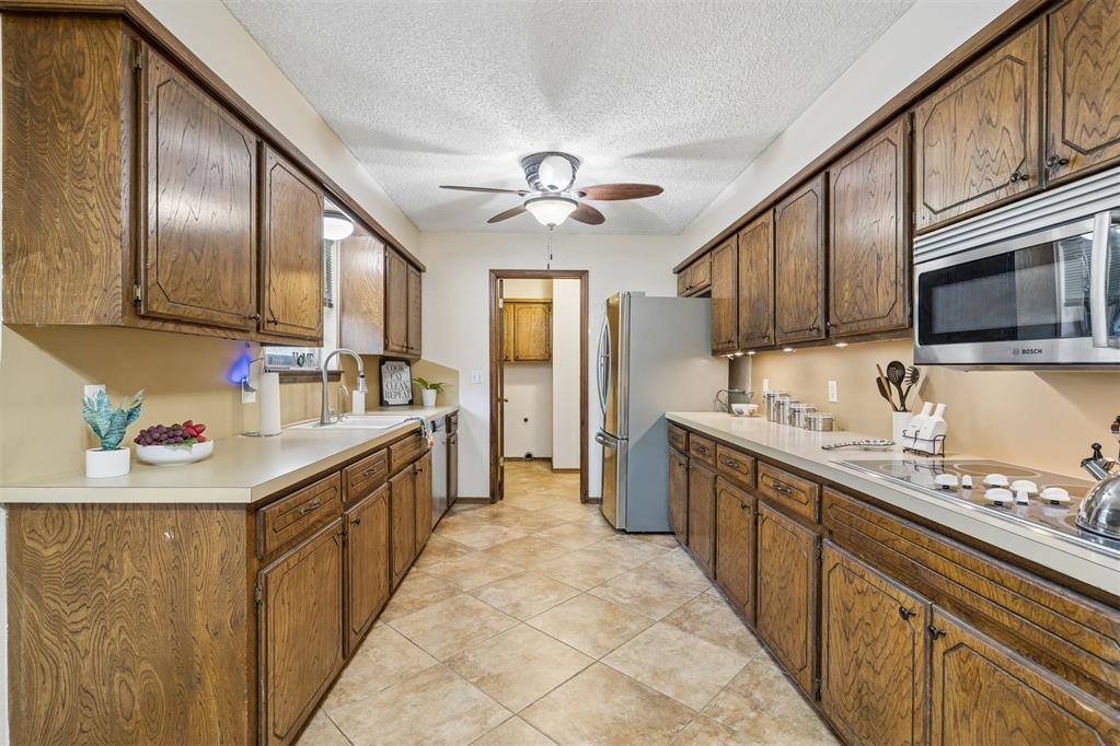 4104 Redbud Lane Property Photo 16