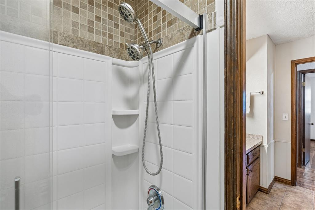 4104 Redbud Lane Property Photo 29