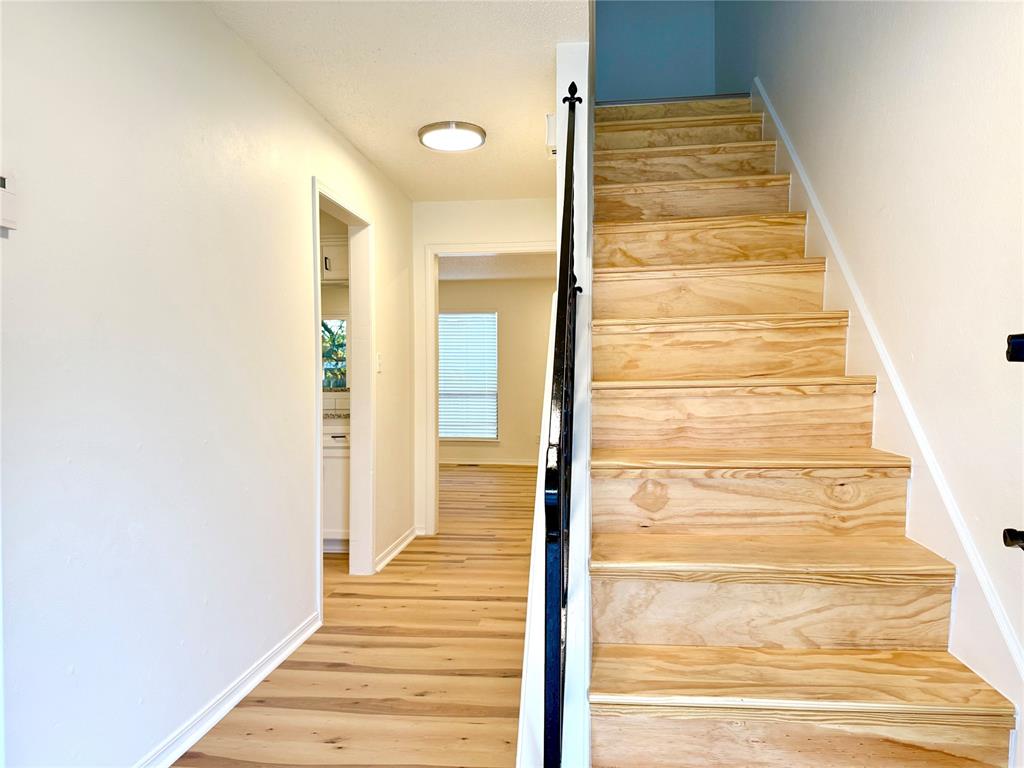 1247694 Property Photo 7