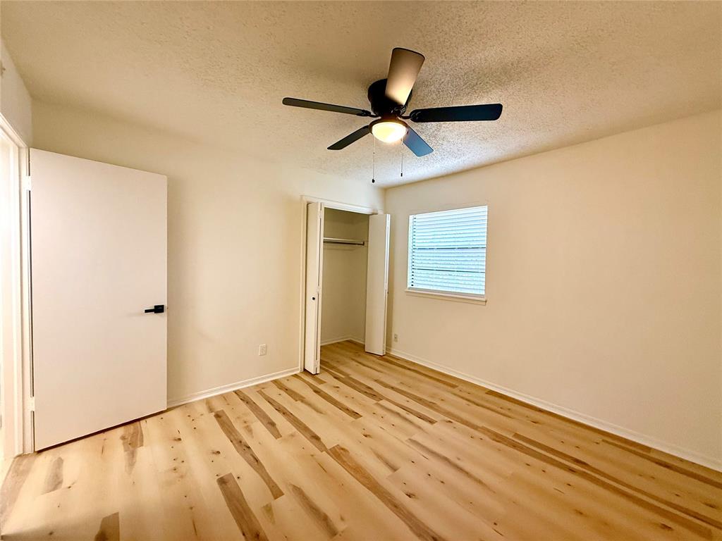 1247694 Property Photo 18