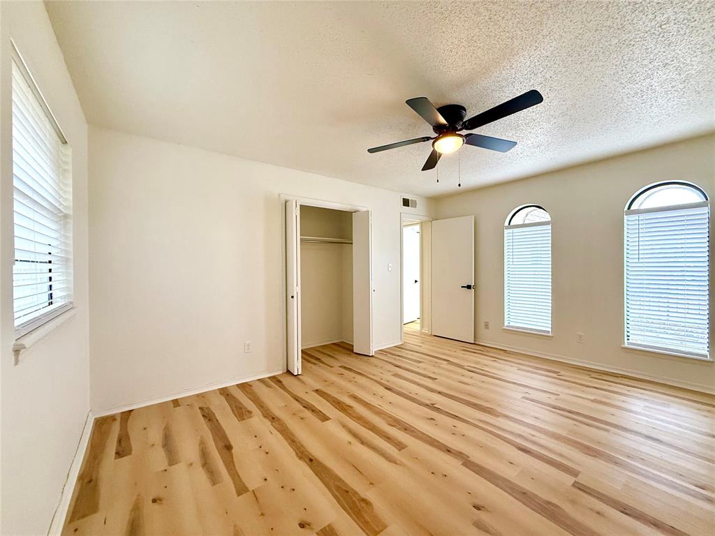 1247694 Property Photo 20