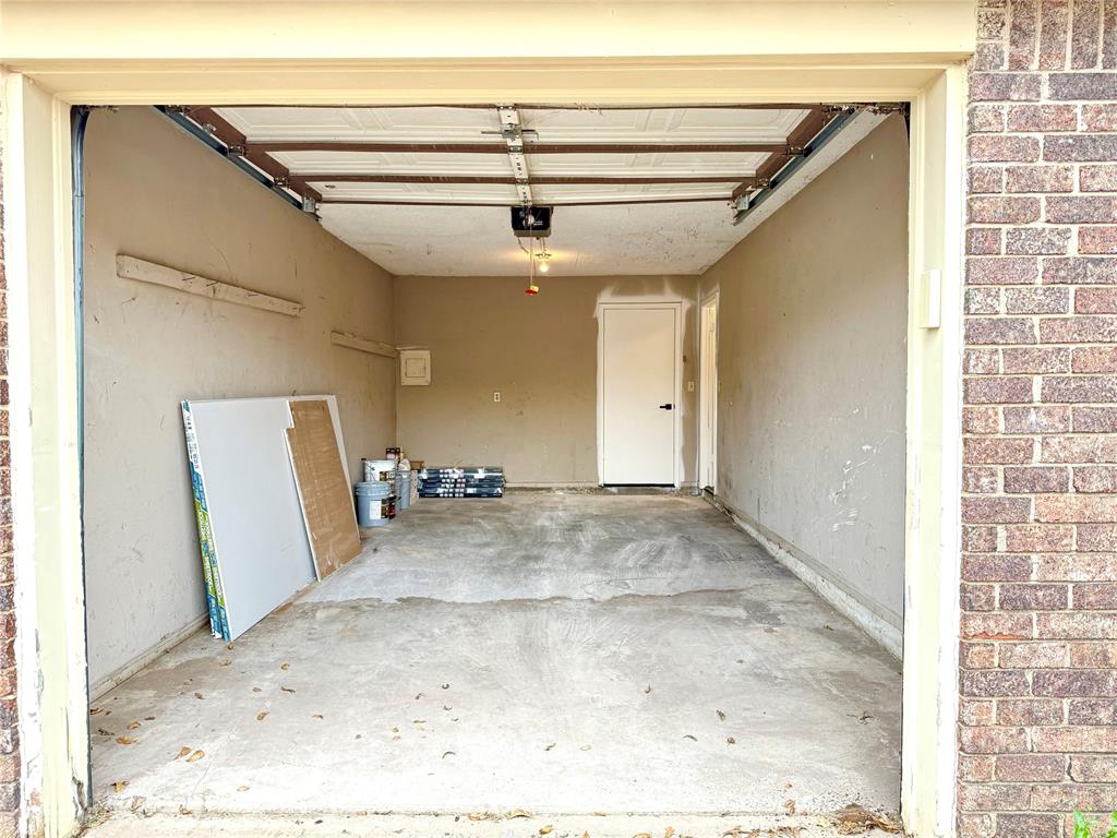 1247694 Property Photo 23