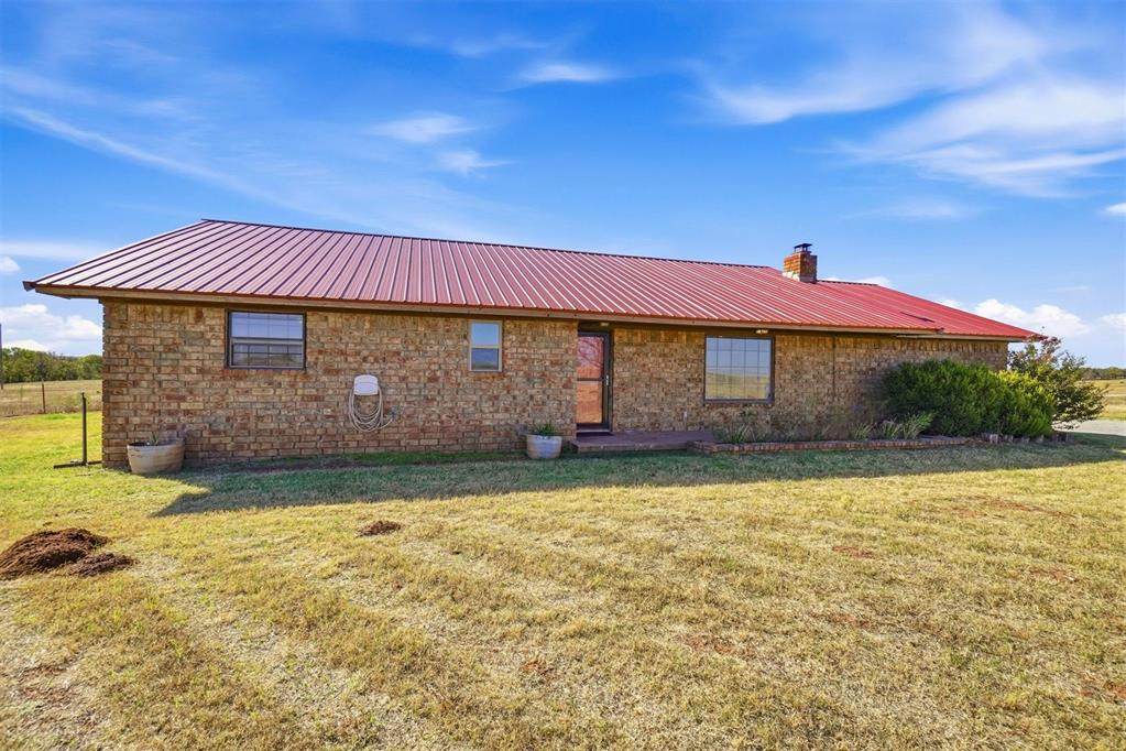 24280 Highway 9 Property Photo 4