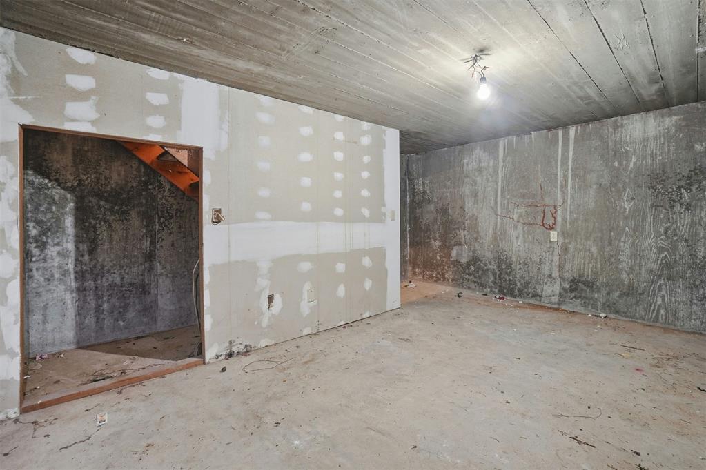 24280 Highway 9 Property Photo 19
