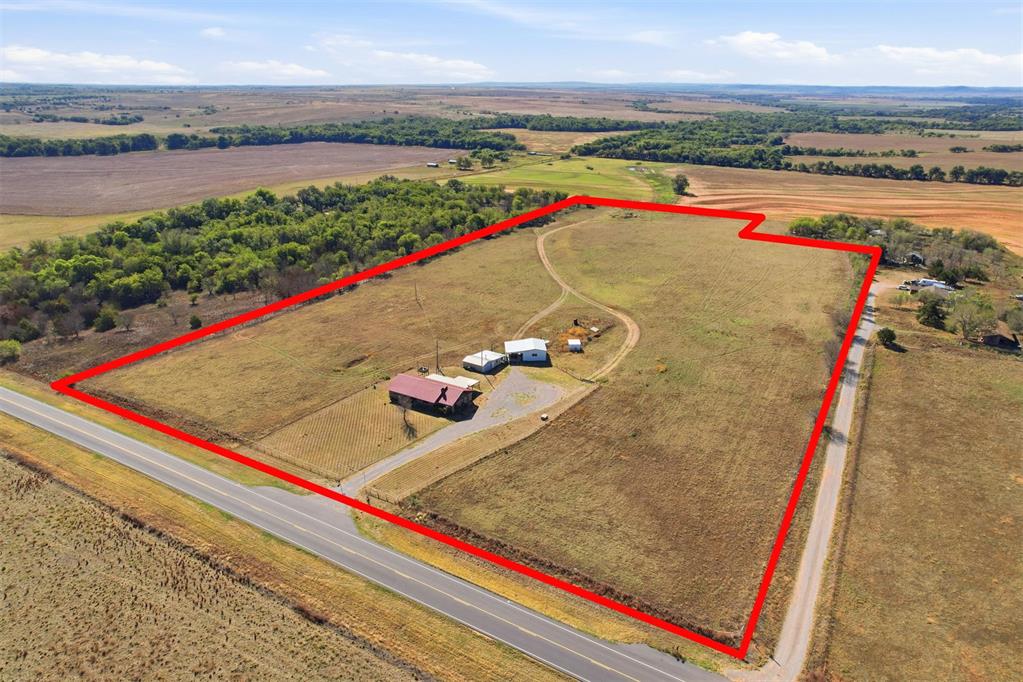 24280 Highway 9 Property Photo 34