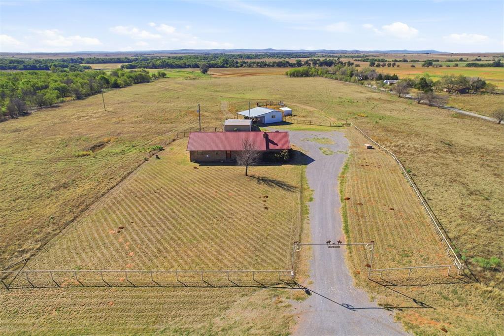 24280 Highway 9 Property Photo 36