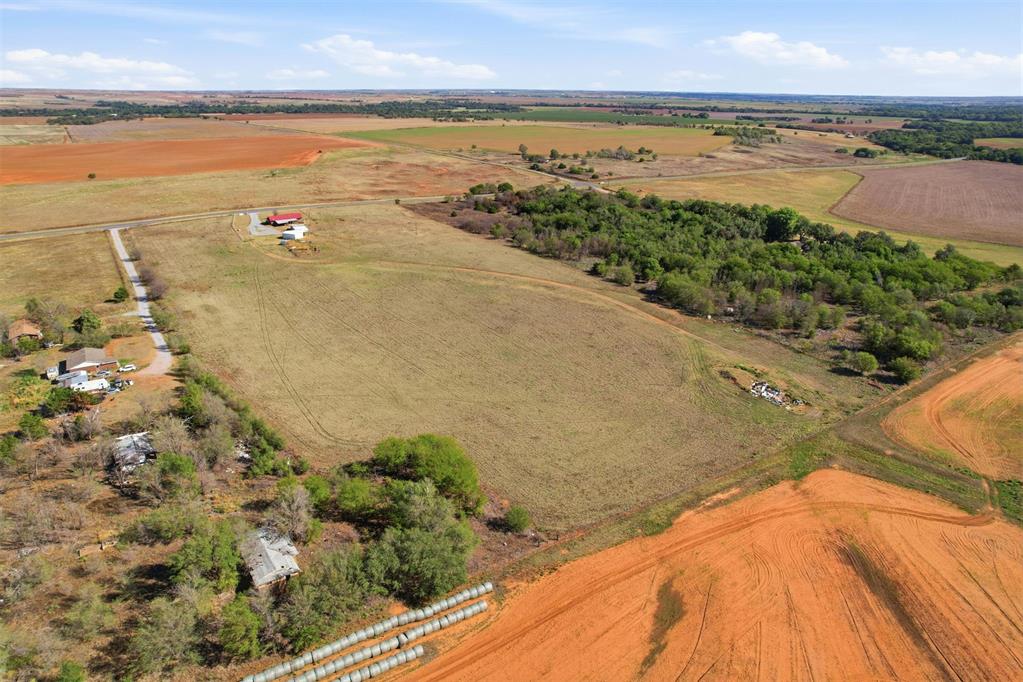 24280 Highway 9 Property Photo 39