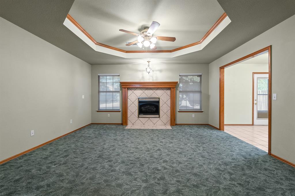 1001 Buckingham Drive Property Photo 11