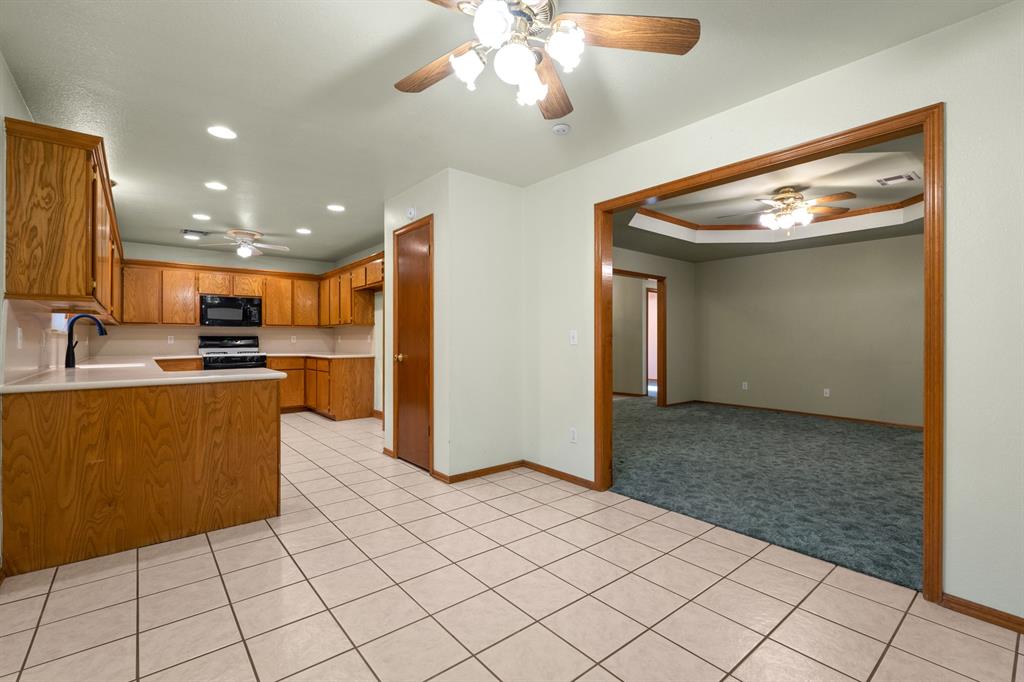 1001 Buckingham Drive Property Photo 16