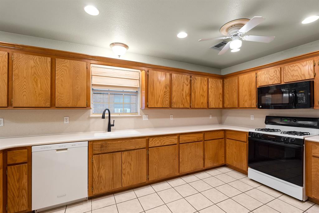 1001 Buckingham Drive Property Photo 20