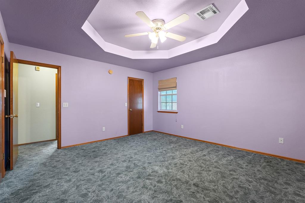 1001 Buckingham Drive Property Photo 27
