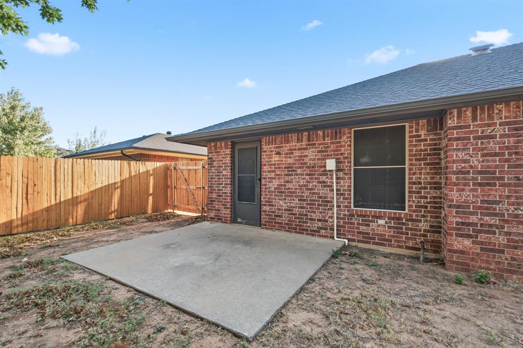 1001 Buckingham Drive Property Photo 35
