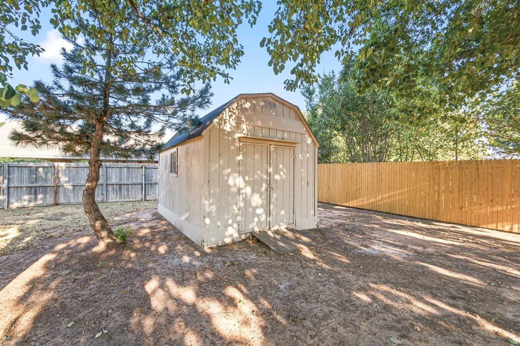 1001 Buckingham Drive Property Photo 37