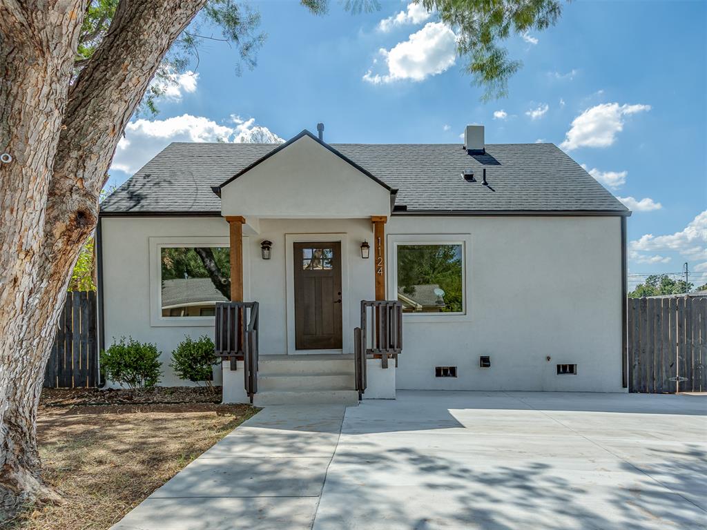 1124 SW 30th Street Property Photo 1