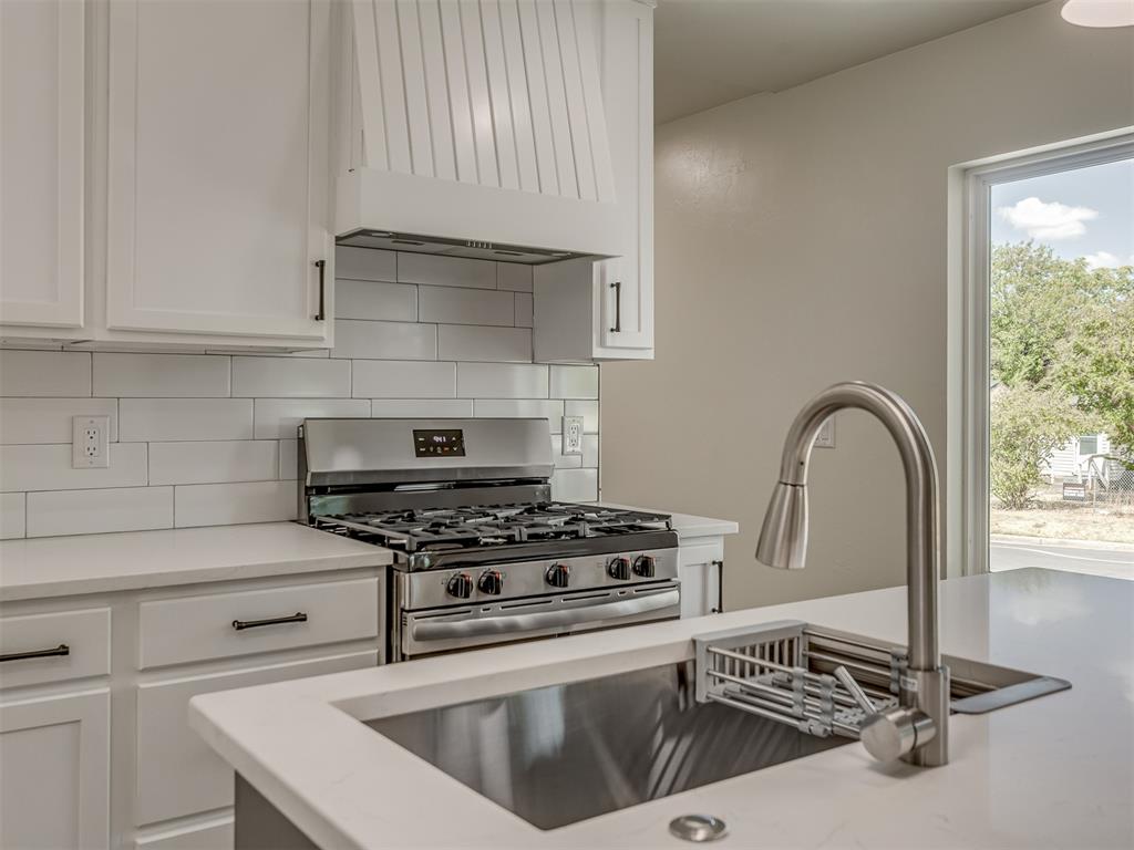 1124 Sw 30th Street Property Photo 6