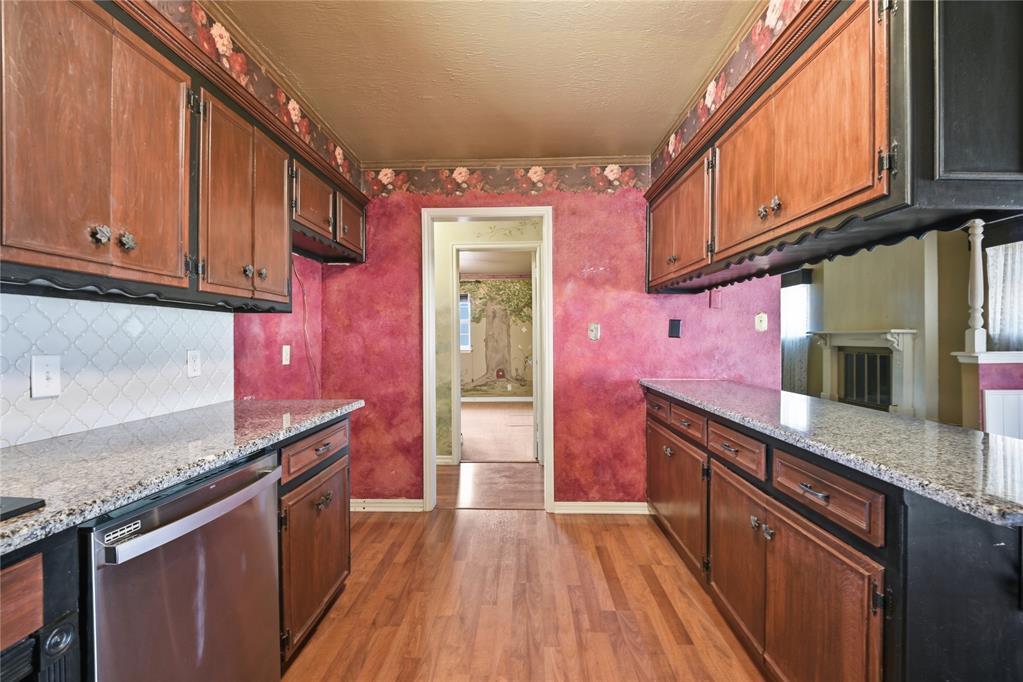 6809 S Villa Avenue Property Photo 13