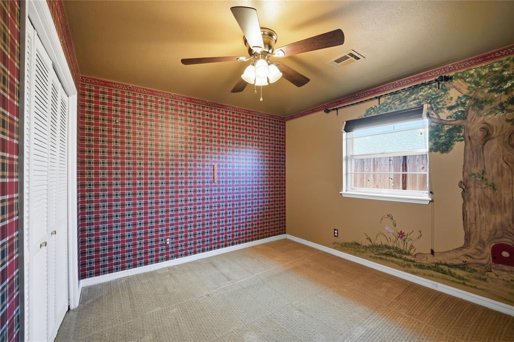 6809 S Villa Avenue Property Photo 21