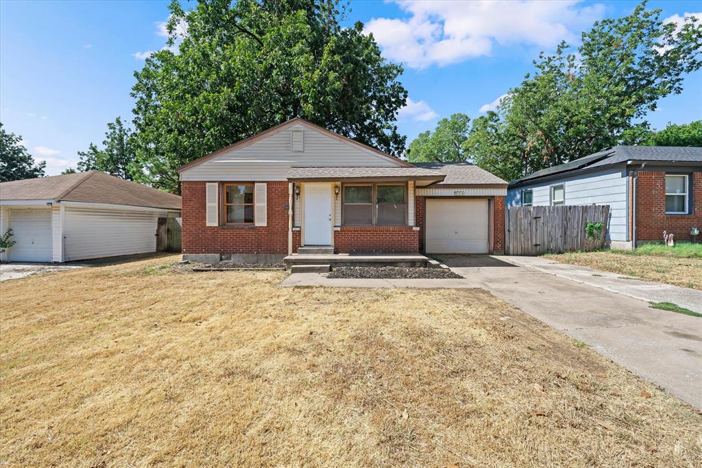 408 E Key Boulevard Property Photo 1