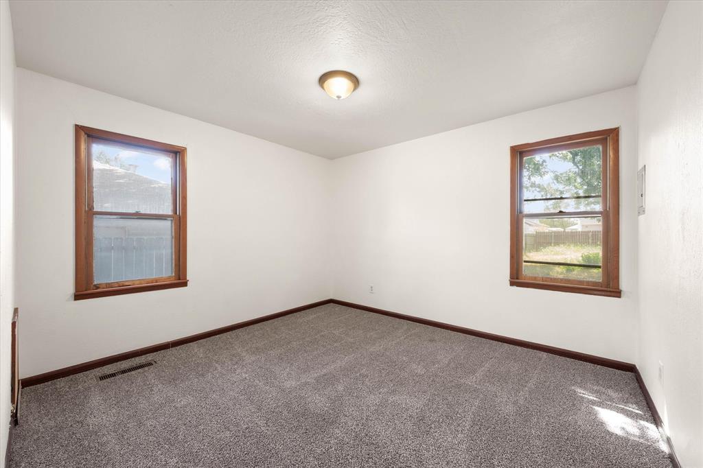 408 E Key Boulevard Property Photo 12