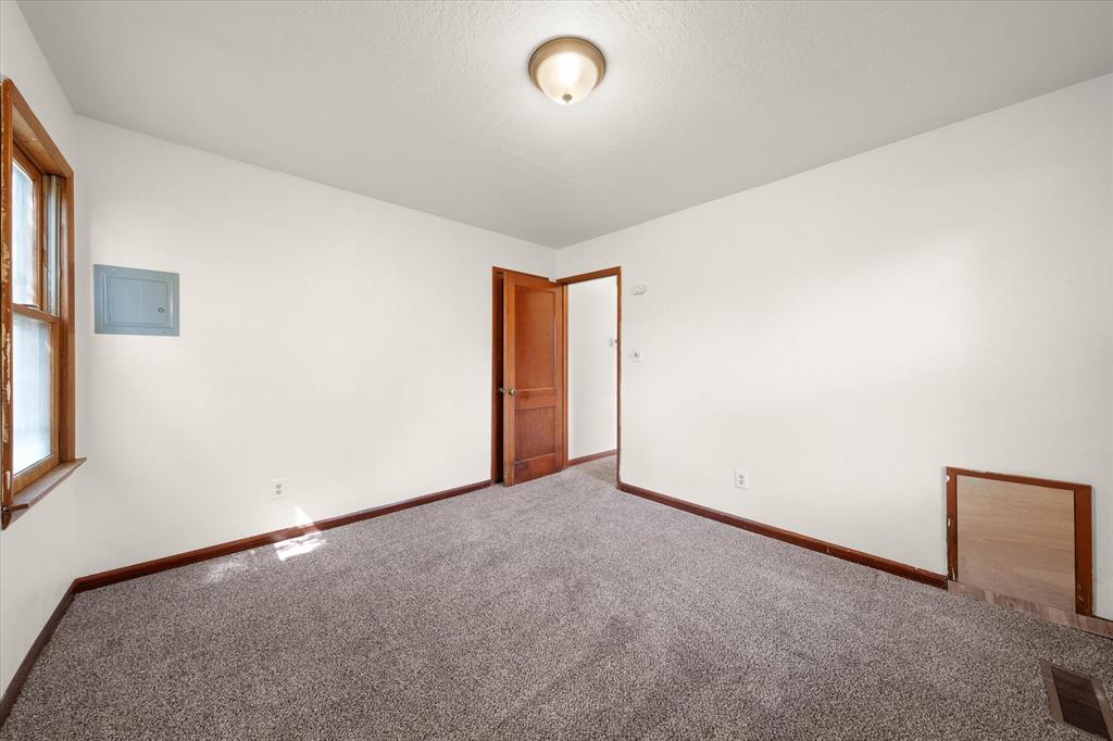 408 E Key Boulevard Property Photo 13