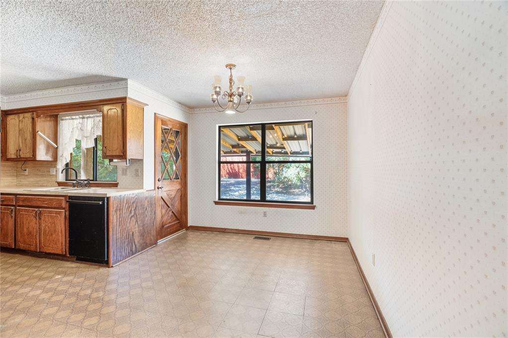 1521 E Forster Lane Property Photo 11