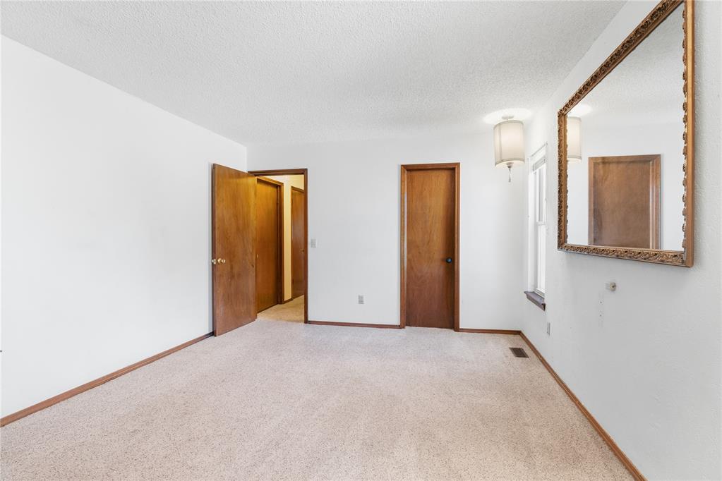 1521 E Forster Lane Property Photo 13
