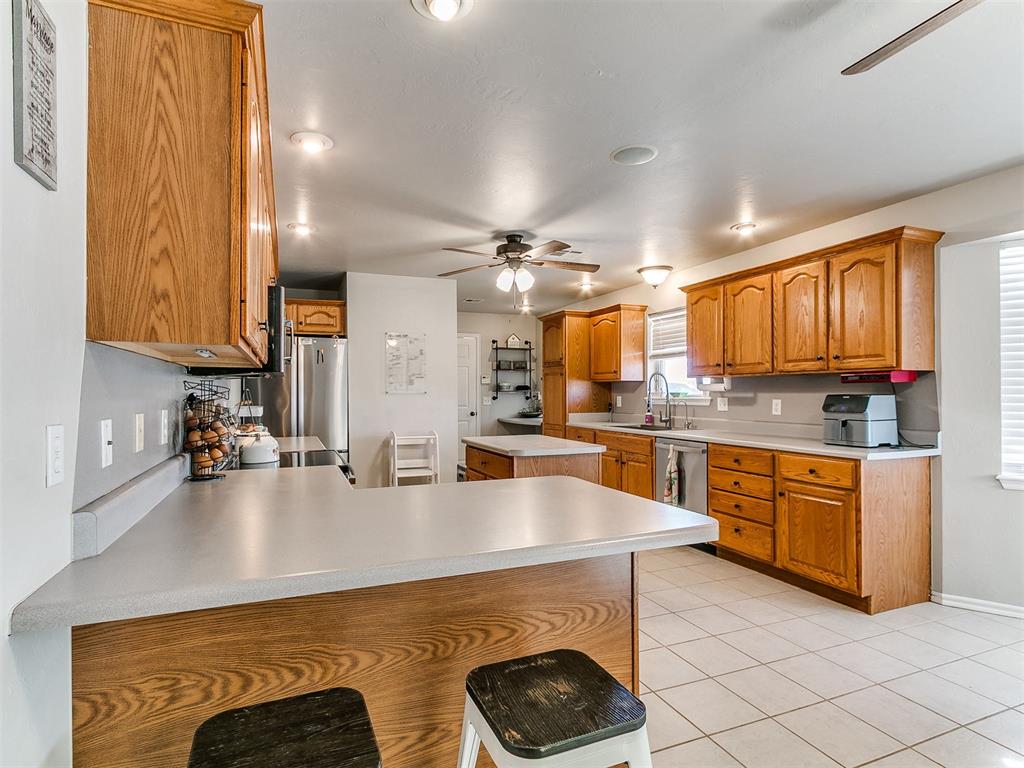 2306 County Road 1231 Property Photo 4