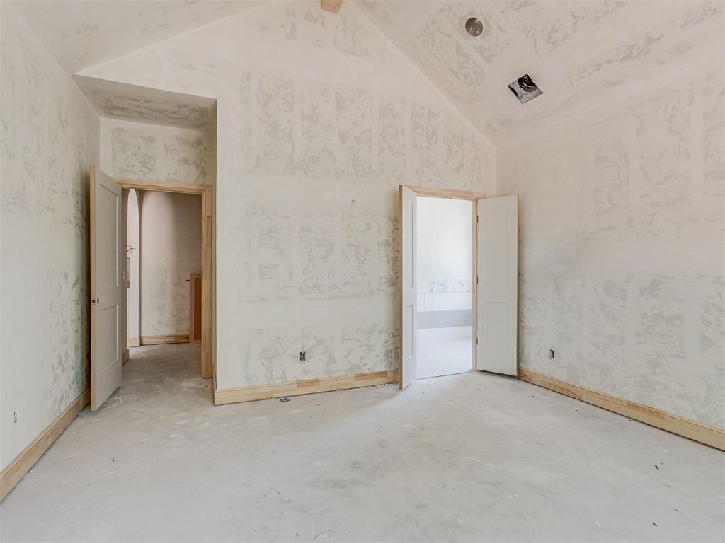 8020 Longbow Property Photo 10