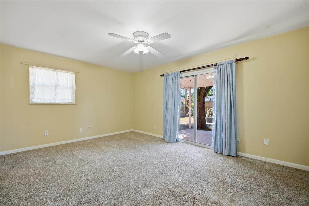 2300 Nw 49th Street Property Photo 18