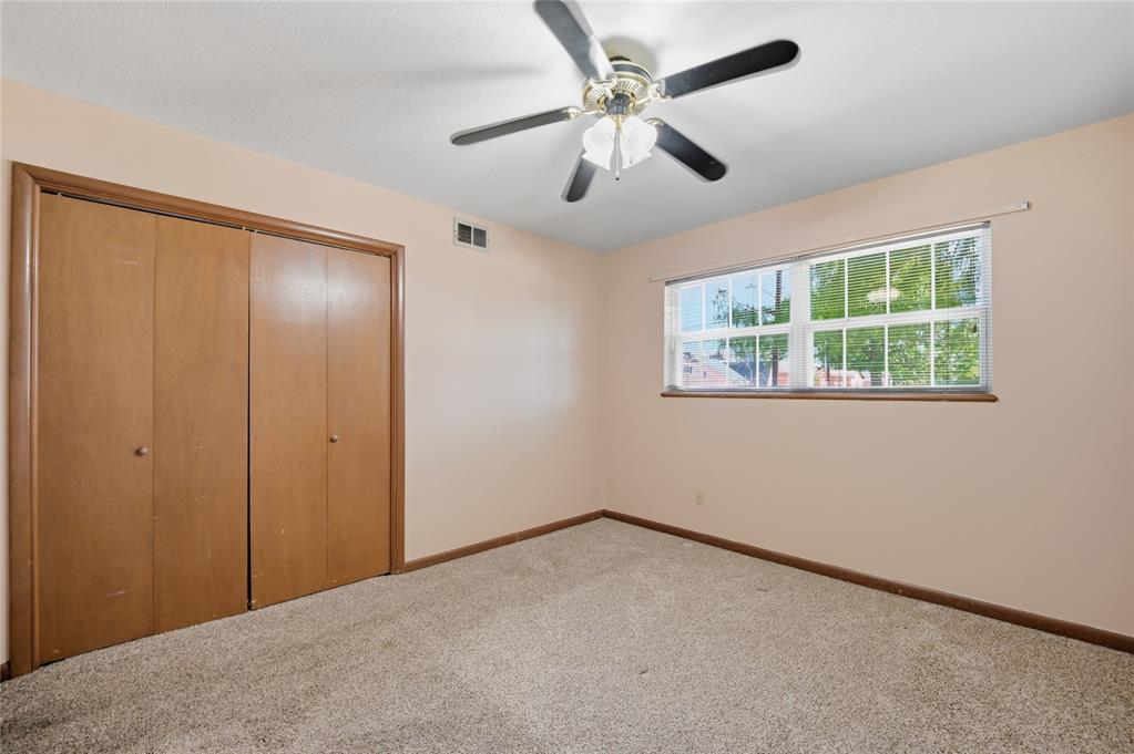 2300 Nw 49th Street Property Photo 22