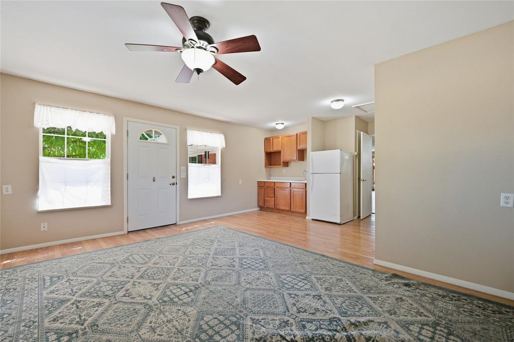 2300 Nw 49th Street Property Photo 27
