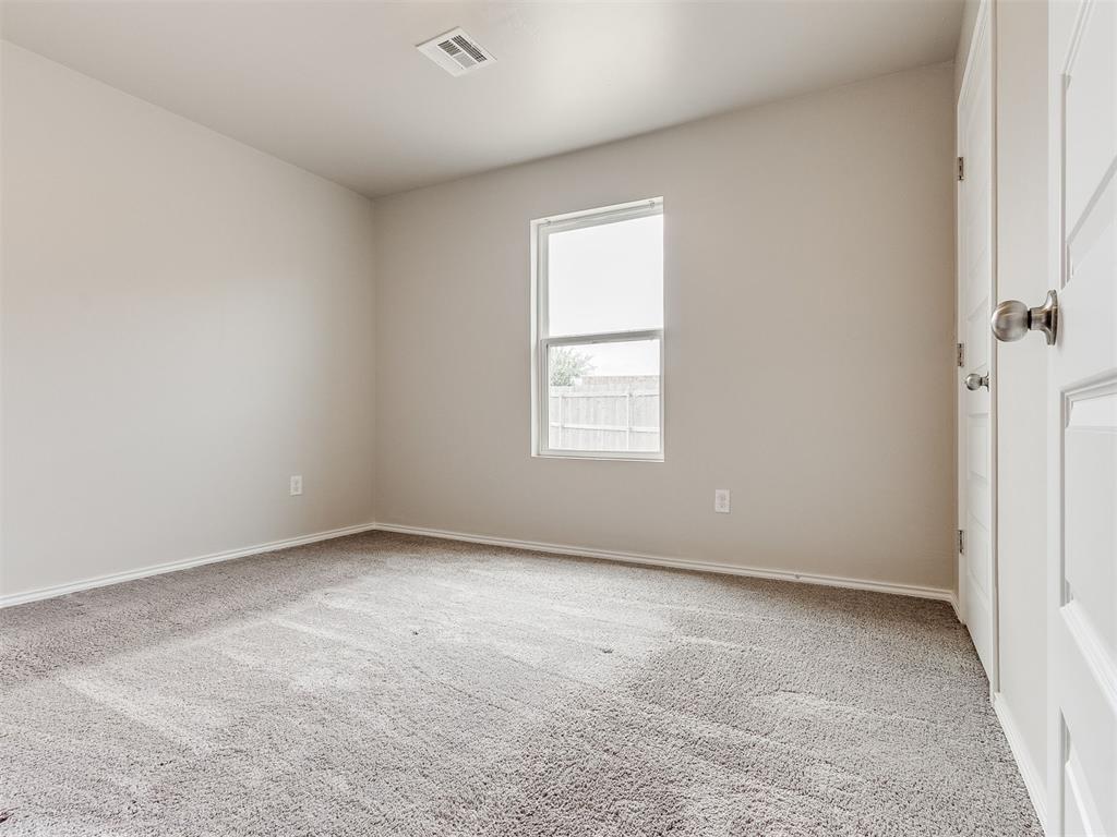 9500 Saddle Drive Property Photo 9