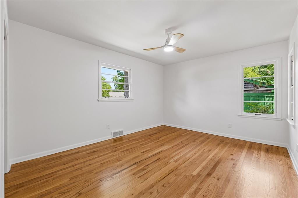 1230 Leslie Lane Property Photo 16