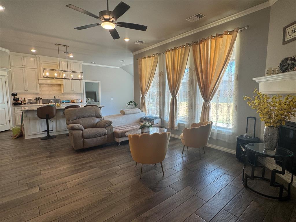 3500 Grady Lane Property Photo 8