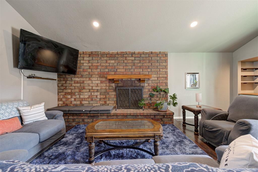10413 Cricket Court Property Photo 9