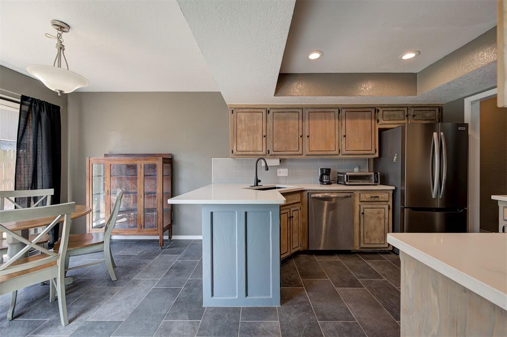 10413 Cricket Court Property Photo 16