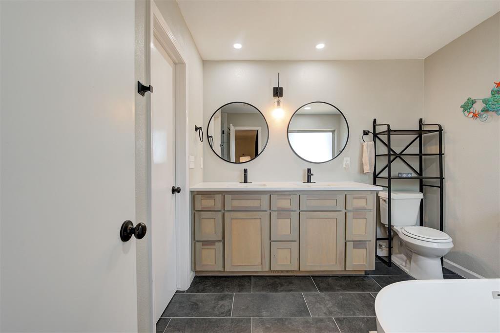10413 Cricket Court Property Photo 23