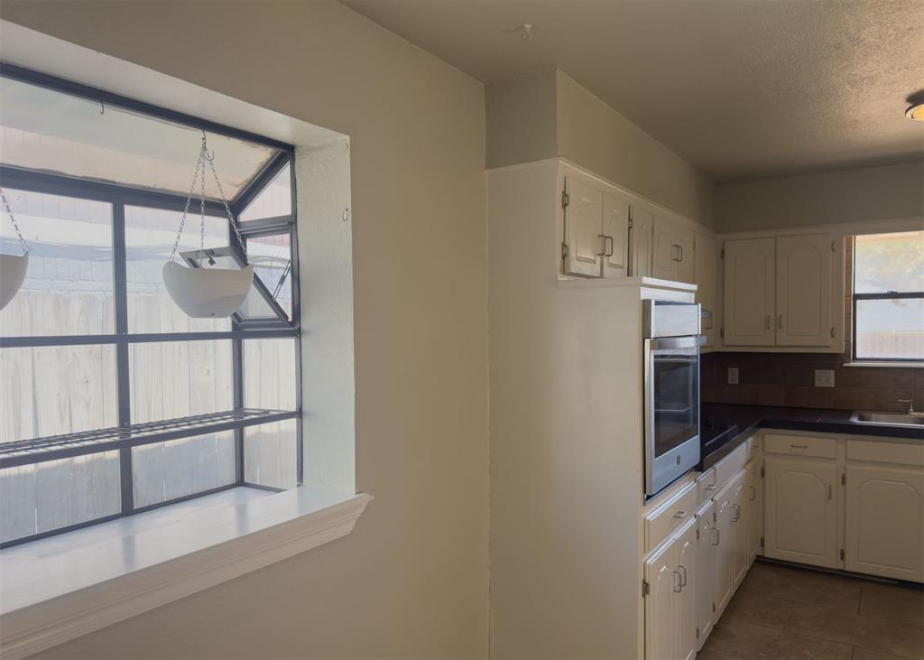812 Countrywood Lane Property Photo 19